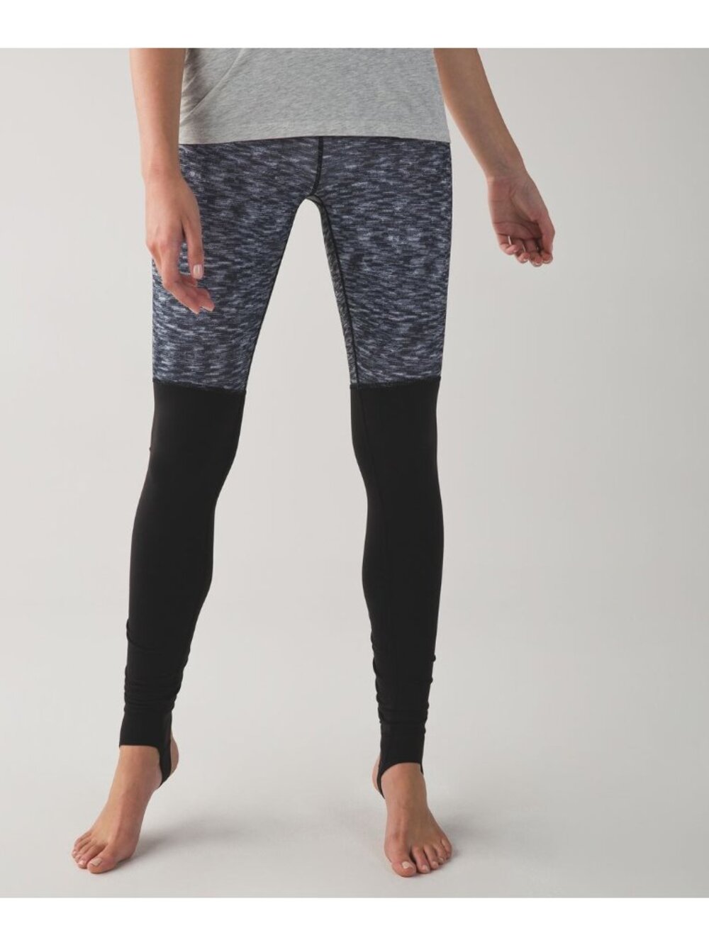 Lululemon Wunder Under Stirrup Leggings Gray Black Size 4